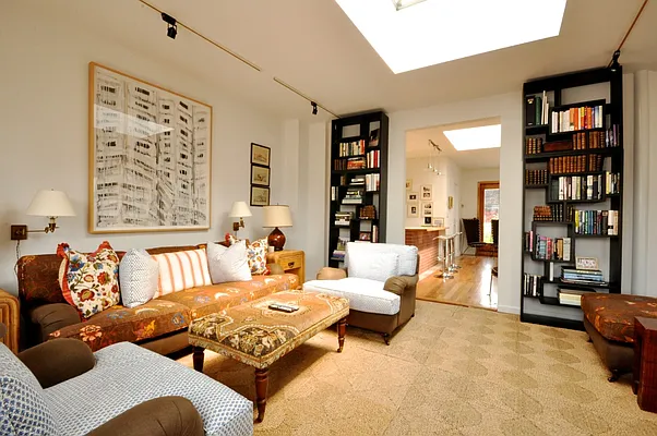 Rented by Cast Iron Real Estate | media 19