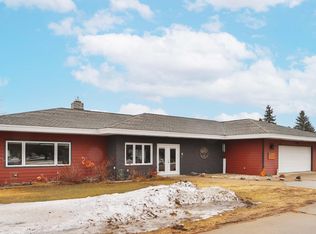 101 Mini Dr, Staples, MN 56479