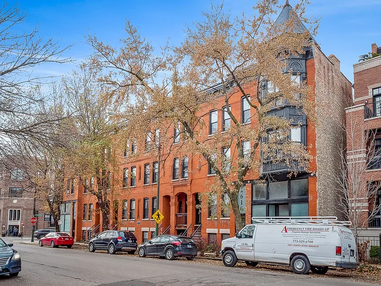 2600-10 N. Racine / 1206-10 W. Wrightwood — Photo 3