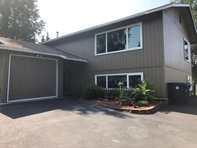 2938 Donington Dr, Anchorage, AK, 99504