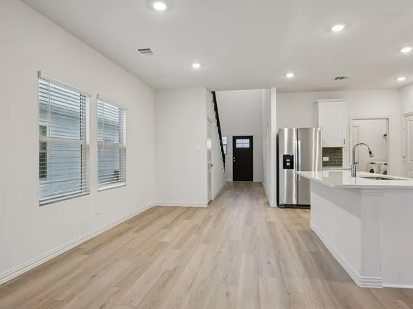 3516 Bridgeport Dr, Farmersville, TX 75442