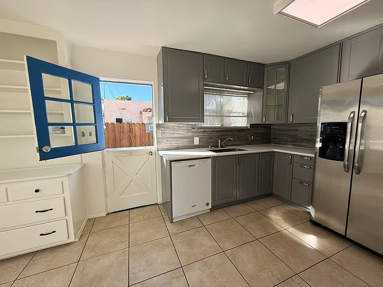 418 D Ave — Photo 13