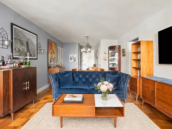 225 E 36th St APT 4O, New York, NY 10016