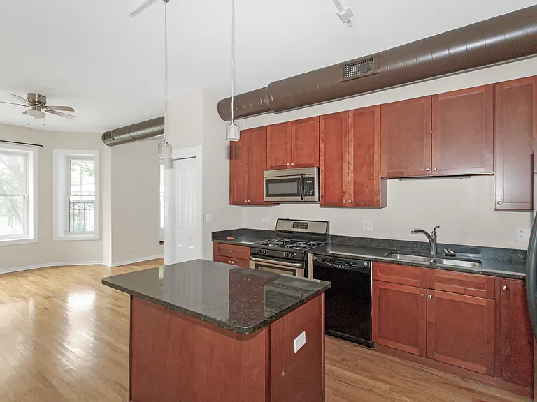 1333 W Taylor St #2 — Photo 6