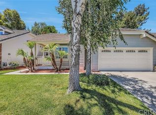 26255 Bungalow Court Dr, Santa Clarita, CA 91355