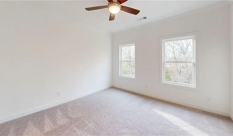 141 Basil St — Photo 23