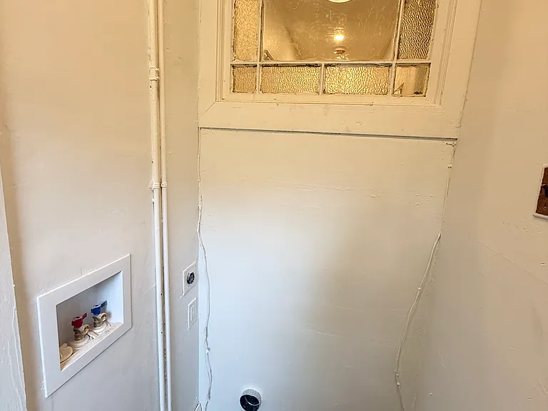 27 Lyndhurst St — Photo 4