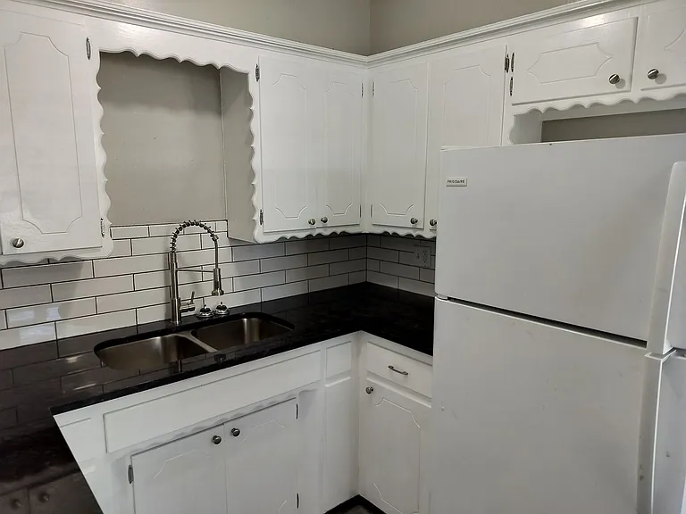301 N University Dr #1 — Photo 18