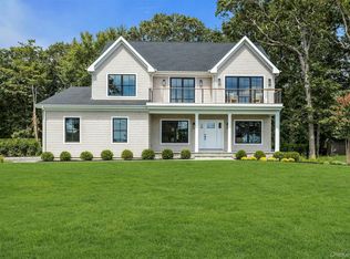 285 Blue Marlin Dr, Southold, NY 11971