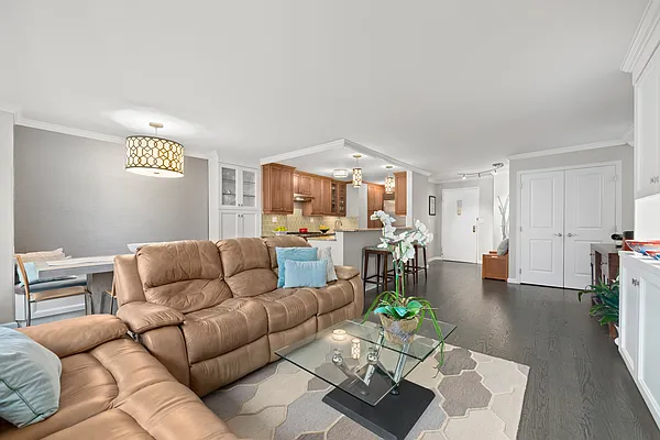 Sold by Corcoran | media 4