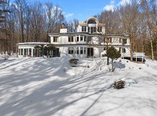 95 Ramshorn Rd, Dudley, MA 01571