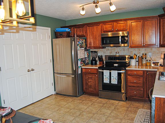 5th image of 2641 Rockaway Pl