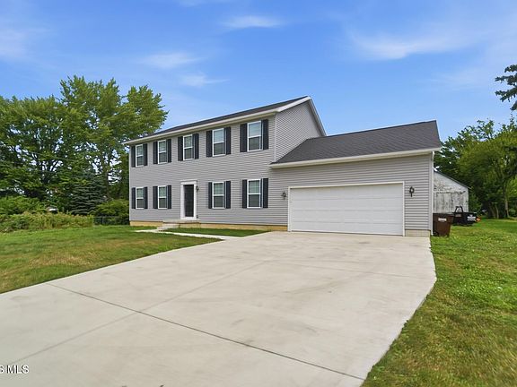 3rd image of 312 N Bentley Rd