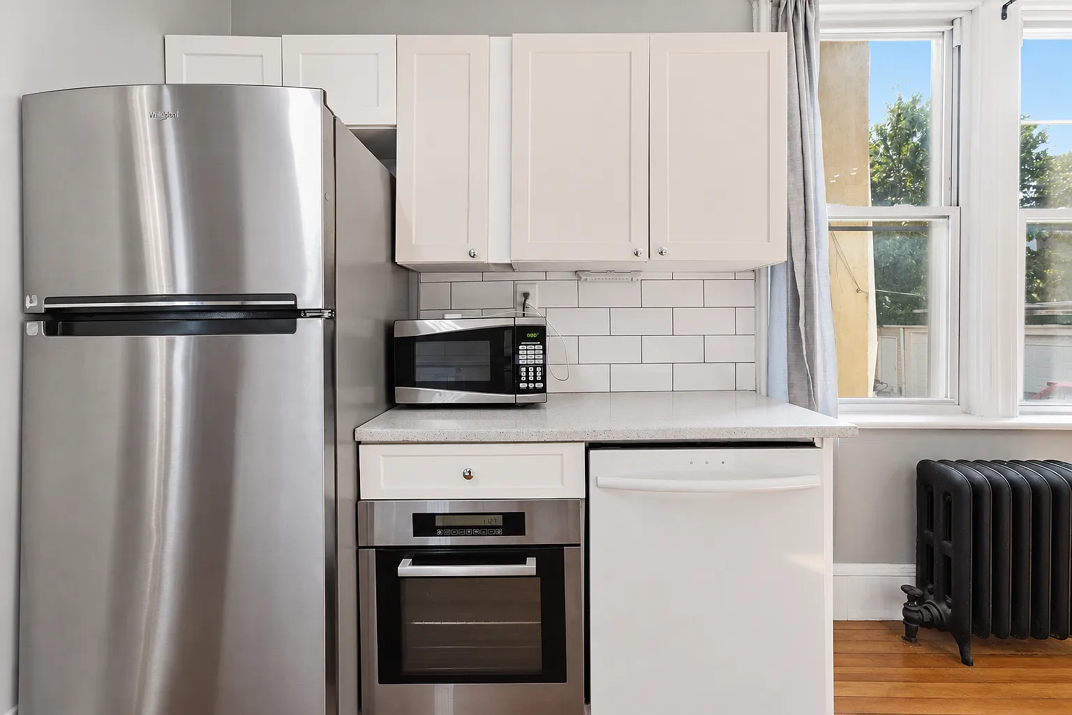 126 Oakland Ave — Photo 4
