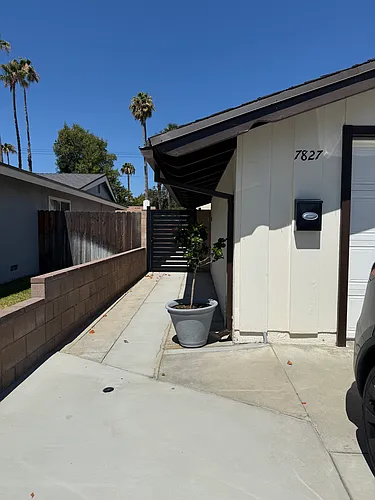7829 Vicky Ave Photo 1