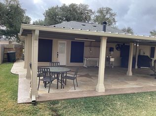 17046 Clan Macintosh Dr, Houston, TX 77084