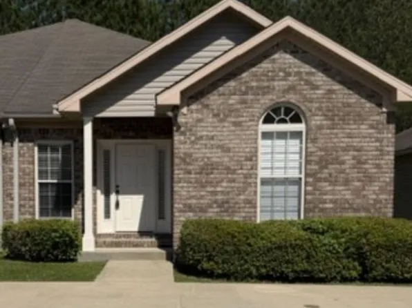 6717 Covington Villas Ln, Tuscaloosa, AL 35405