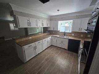 12315 N Attlee Dr — Photo 1