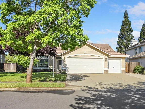 27 Crystal Hill Ct, Roseville, CA 95678