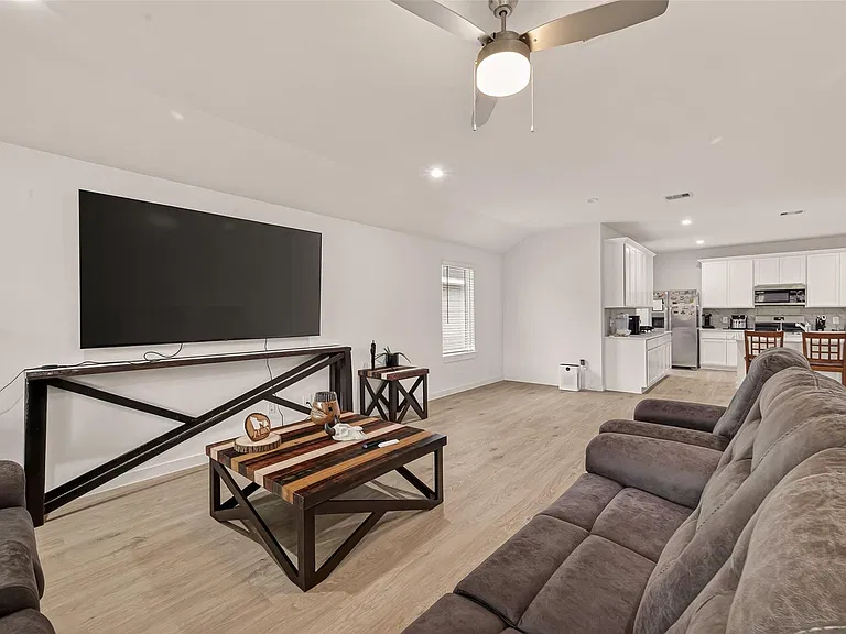 30518 White Cliff Ct — Photo 7