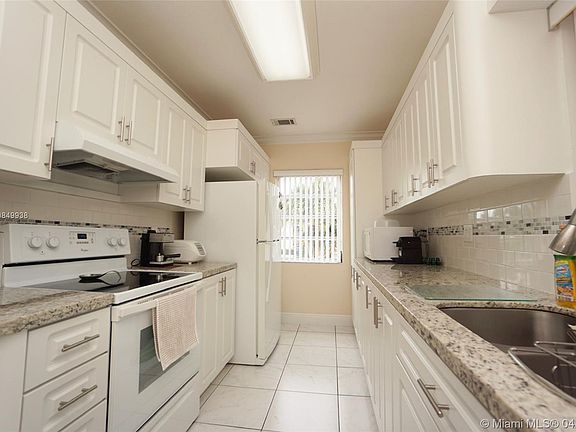 2nd image of 8571 SW 29th St