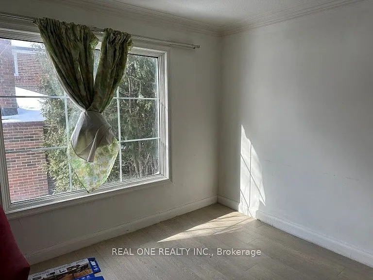 22 Pleasant View Dr — Photo 5