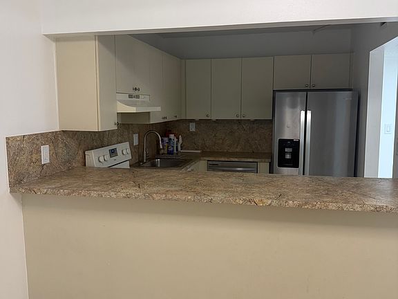 2nd image of 9000 SW 24th St APT 21C