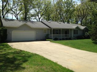 2755 E Mararebecah Ln, Muskegon, MI 49442