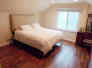 1011 McLean Ave, Royal Oak, MI