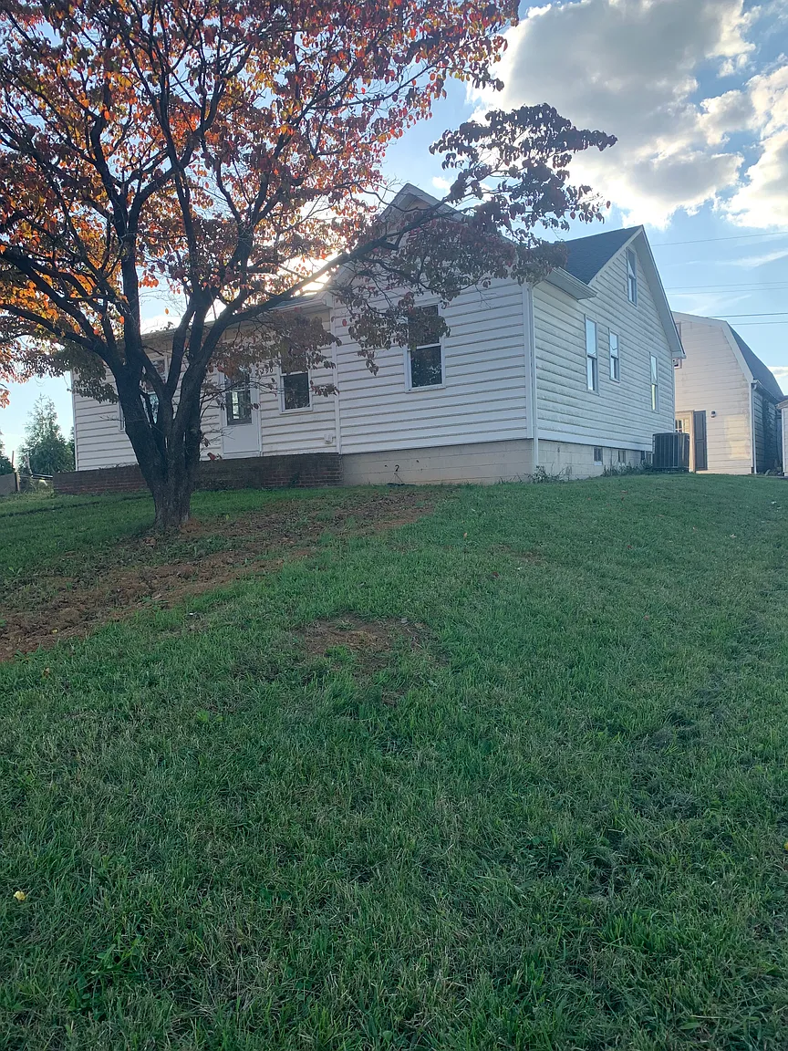 290 Jefferson Terrace Rd photo 1