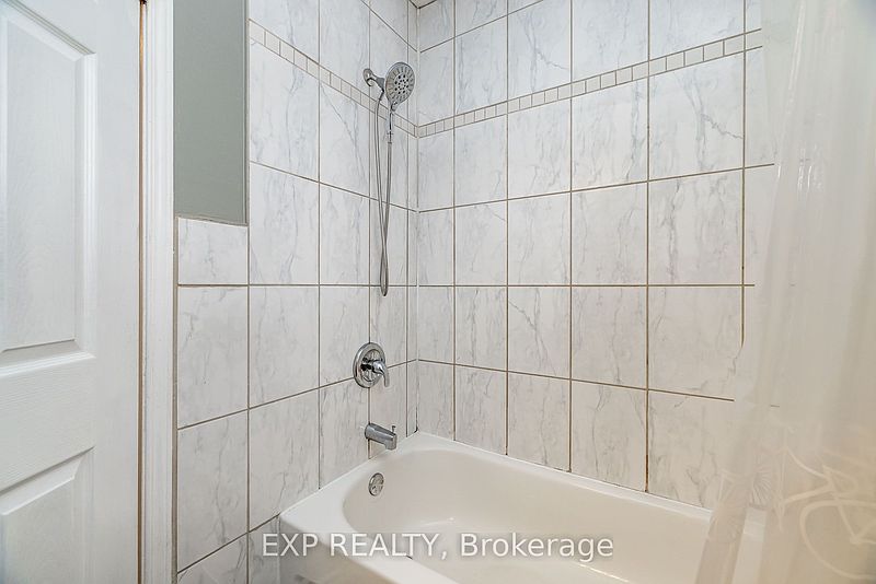 Ottawa House for rent - 3 Bedrooms — photo 22
