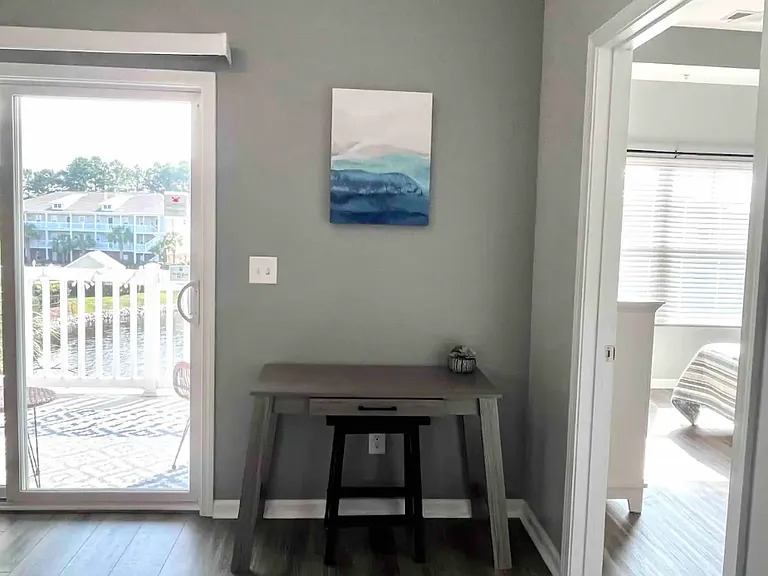 Need to finish up a little work before hitting the beach? There's a small, dedicated workspace in the living room.