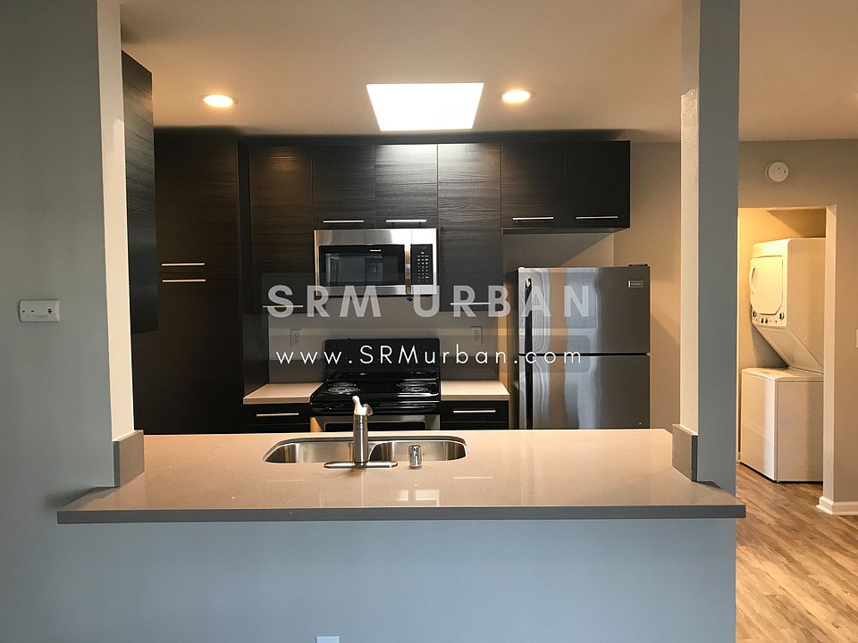 1st image of 4612 Ohio St #20