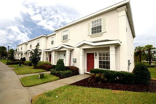 1st image of 10833 Savannah Wood Dr