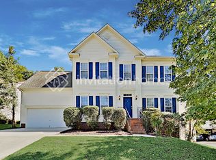 12145 Autumn Winds Ln, Pineville, NC 28134