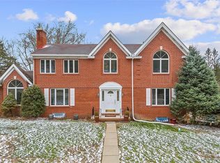 612 Driftwood Dr, Pittsburgh, PA