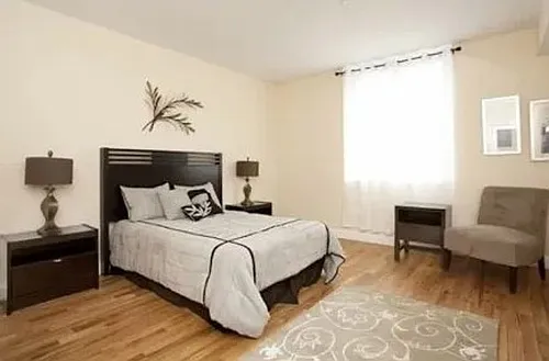 Floor plan 403