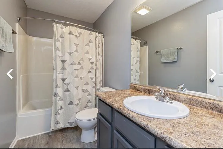 3173 SW Sharmin Ln — Photo 11