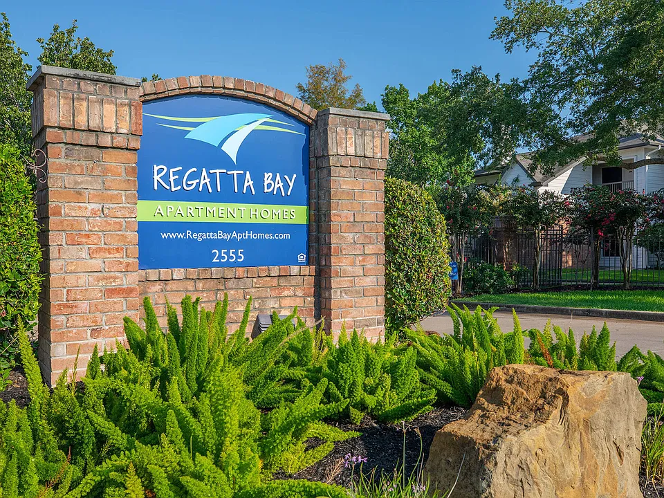Regatta Bay