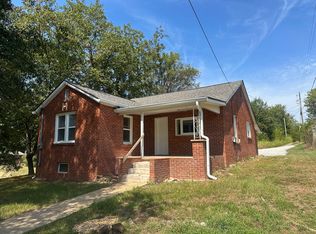 3211 Dudley Ave, Florence, AL 35630