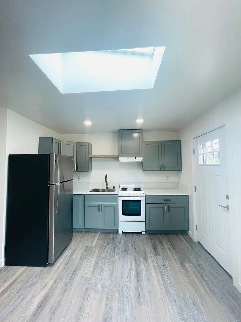 2938-2948 Lexington Drive, Ventura, CA 93003 — Photo 3