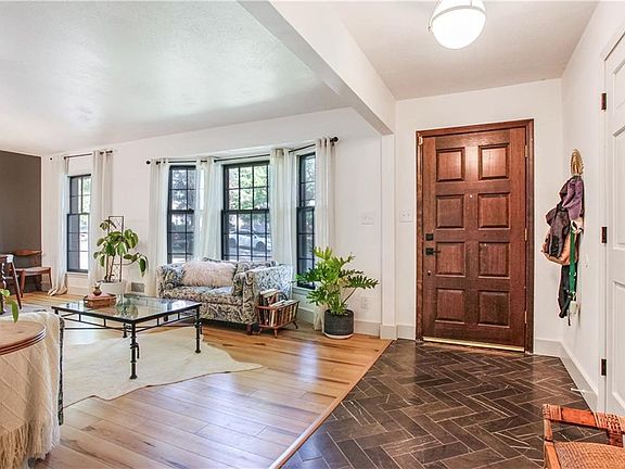 2nd image of 6912 Englewood Ave