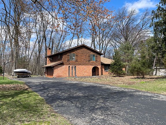 4th image of 6121 Venice Dr