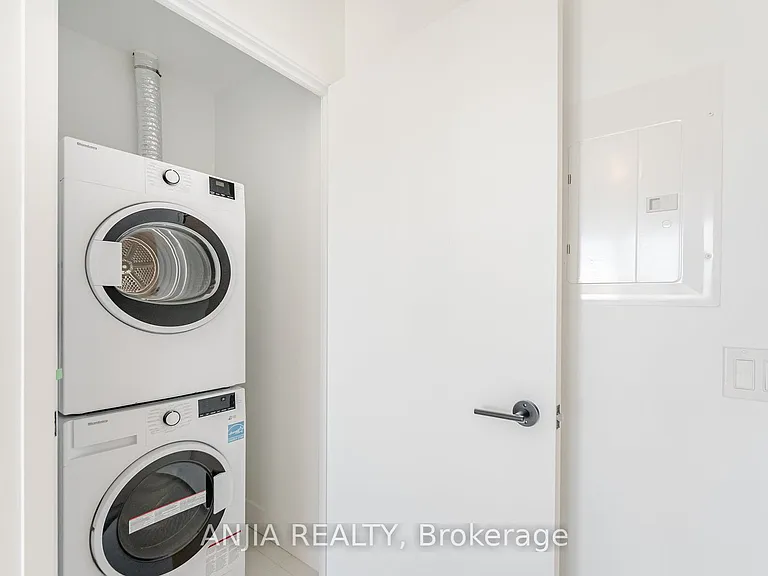 308 Jarvis St #3306 — Photo 7