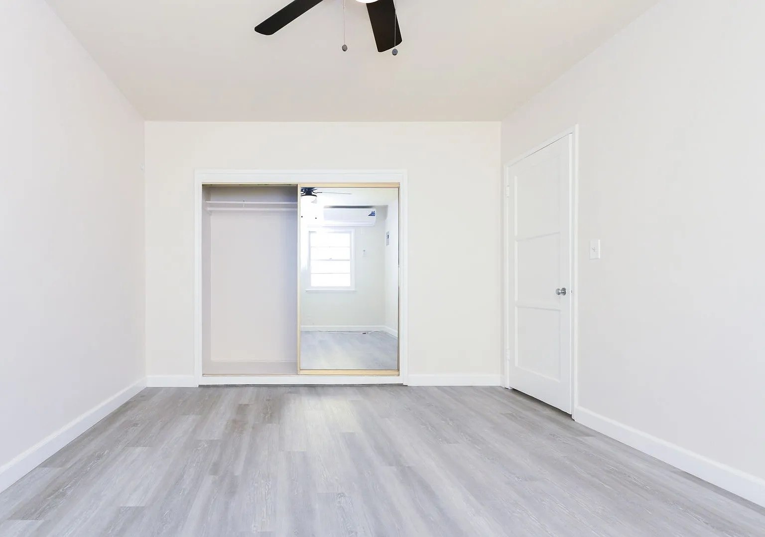Berendo Street Apartments — Photo 4