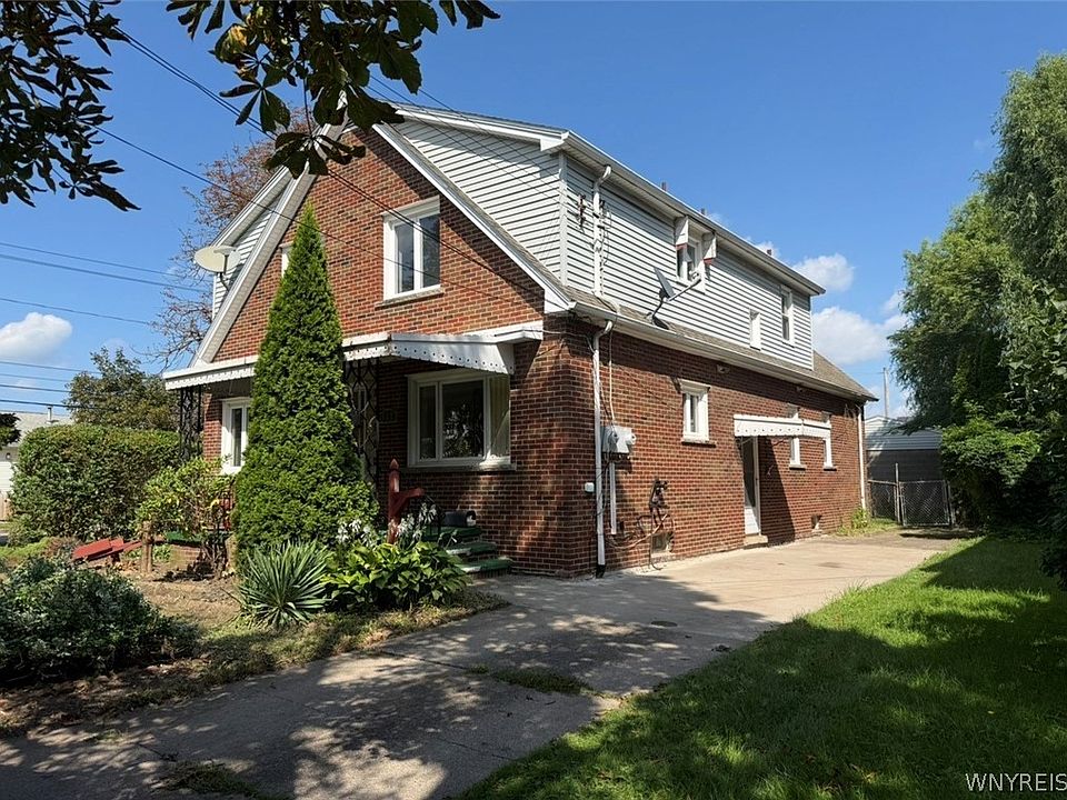 1st image of 563 27th St