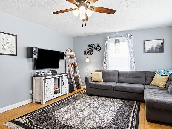 5th image of 270 Haymaker St