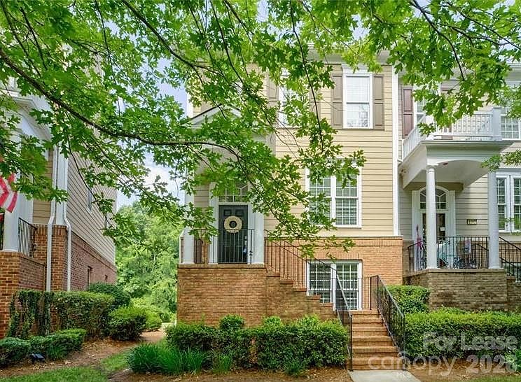 1st image of 1104 Drayton Ct