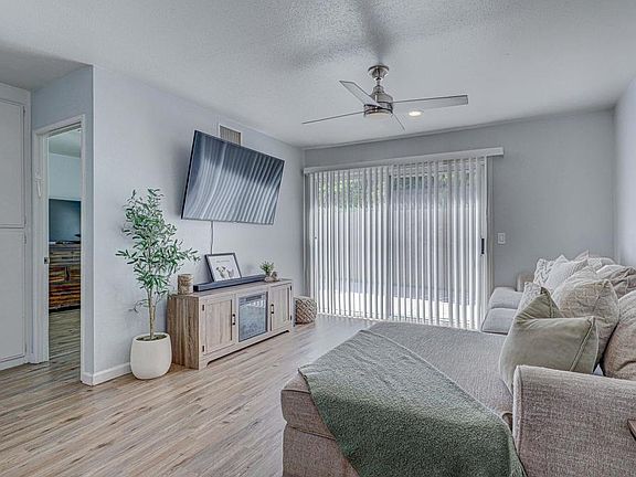 3rd image of 1935 Terracina Cir