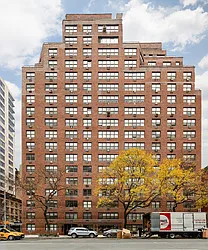 330 Third Avenue in Kips Bay